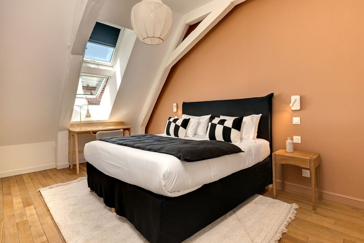 Family Quadruple Room | Premium bedding, minibar, in-room safe, WiFi (free)