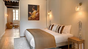 Deluxe Double Room | Premium bedding, minibar, in-room safe, free WiFi