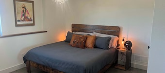 360° Views • Luxury Lodge Sleeps 20