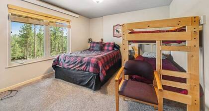 Cliffview Cabin - ATV-Ready Cabin • Perfect Location