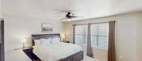 4 Schlafzimmer, Bügeleisen/Bügelbrett, Reisekinderbett, WLAN