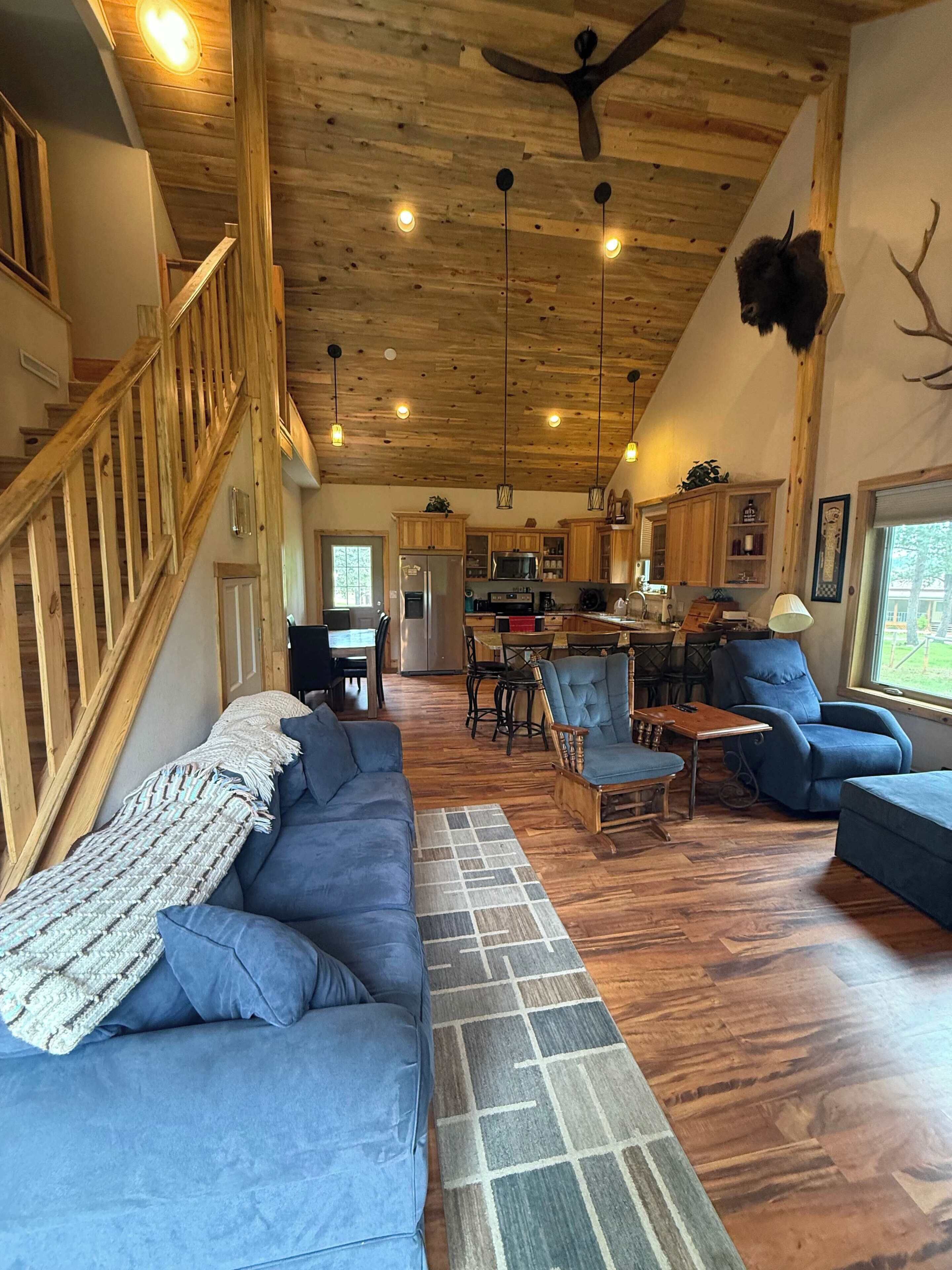 Fernseher, Kamin, Arbeitsbereiche