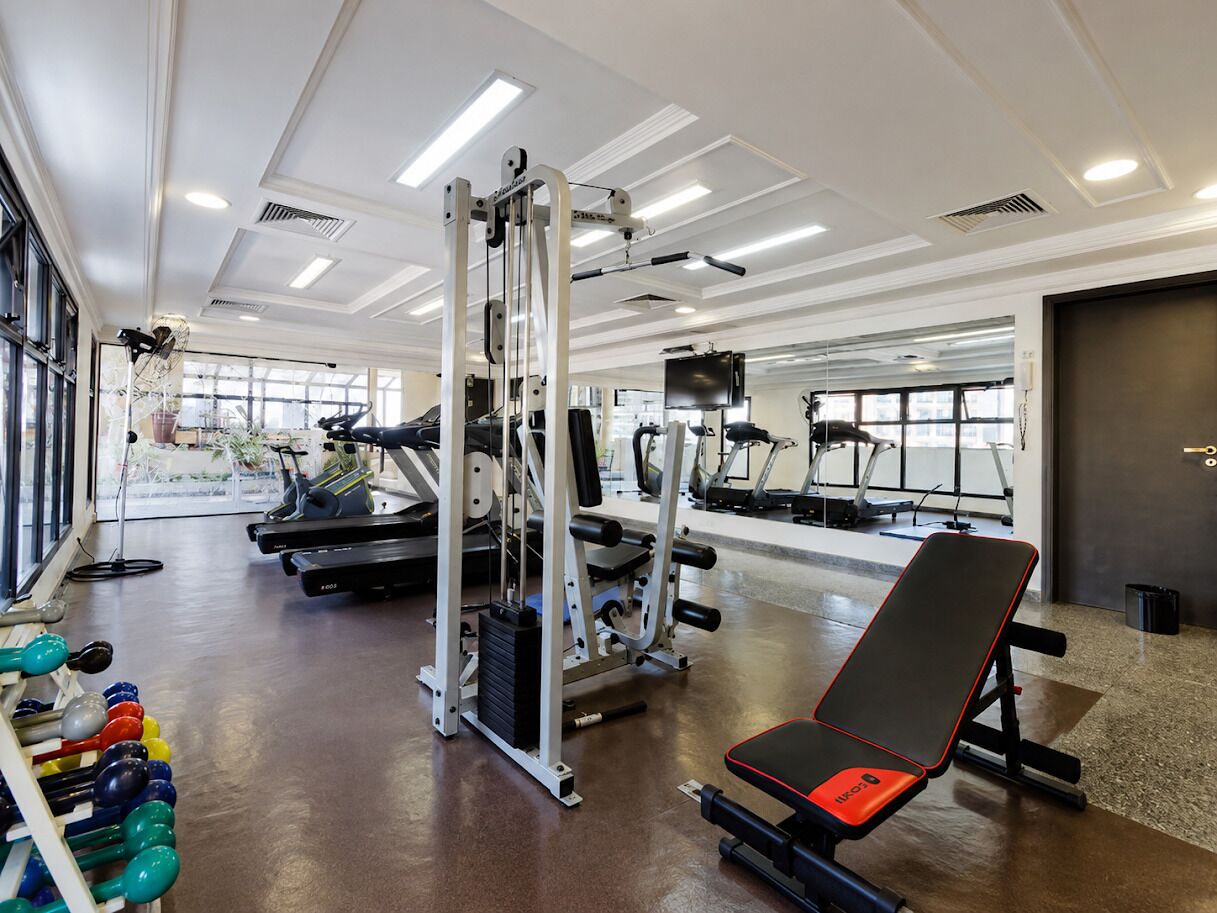 Suite Studio Confort, vue ville | Salle de remise en forme