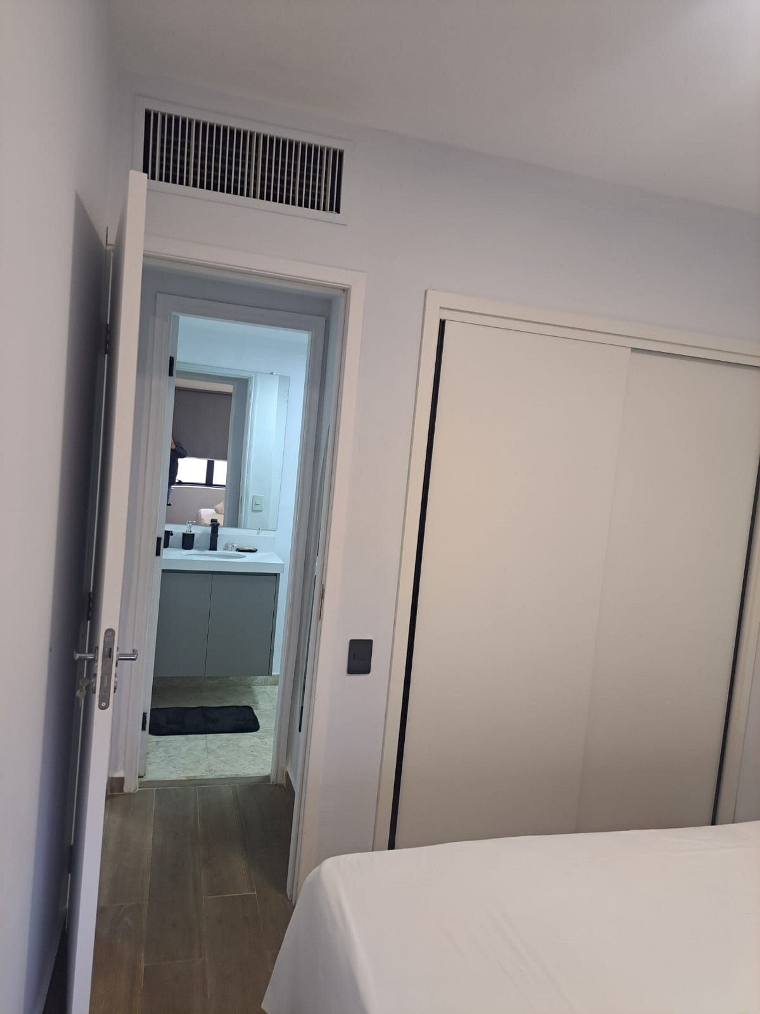 Apartment | Blackout curtains, iron/ironing board, free WiFi