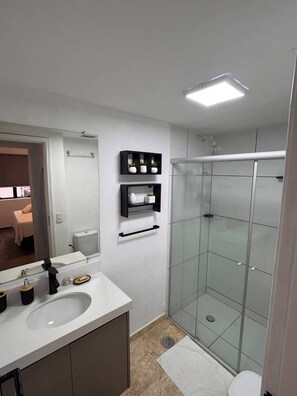 Suite Studio Confort, vue ville | Salle de bain