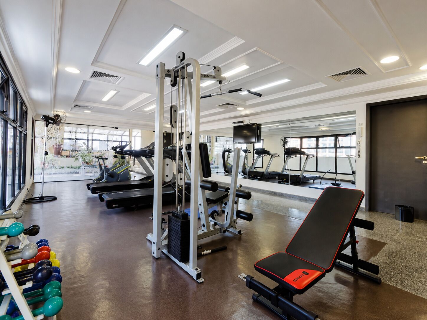 Suite Studio Confort, vue ville | Salle de remise en forme