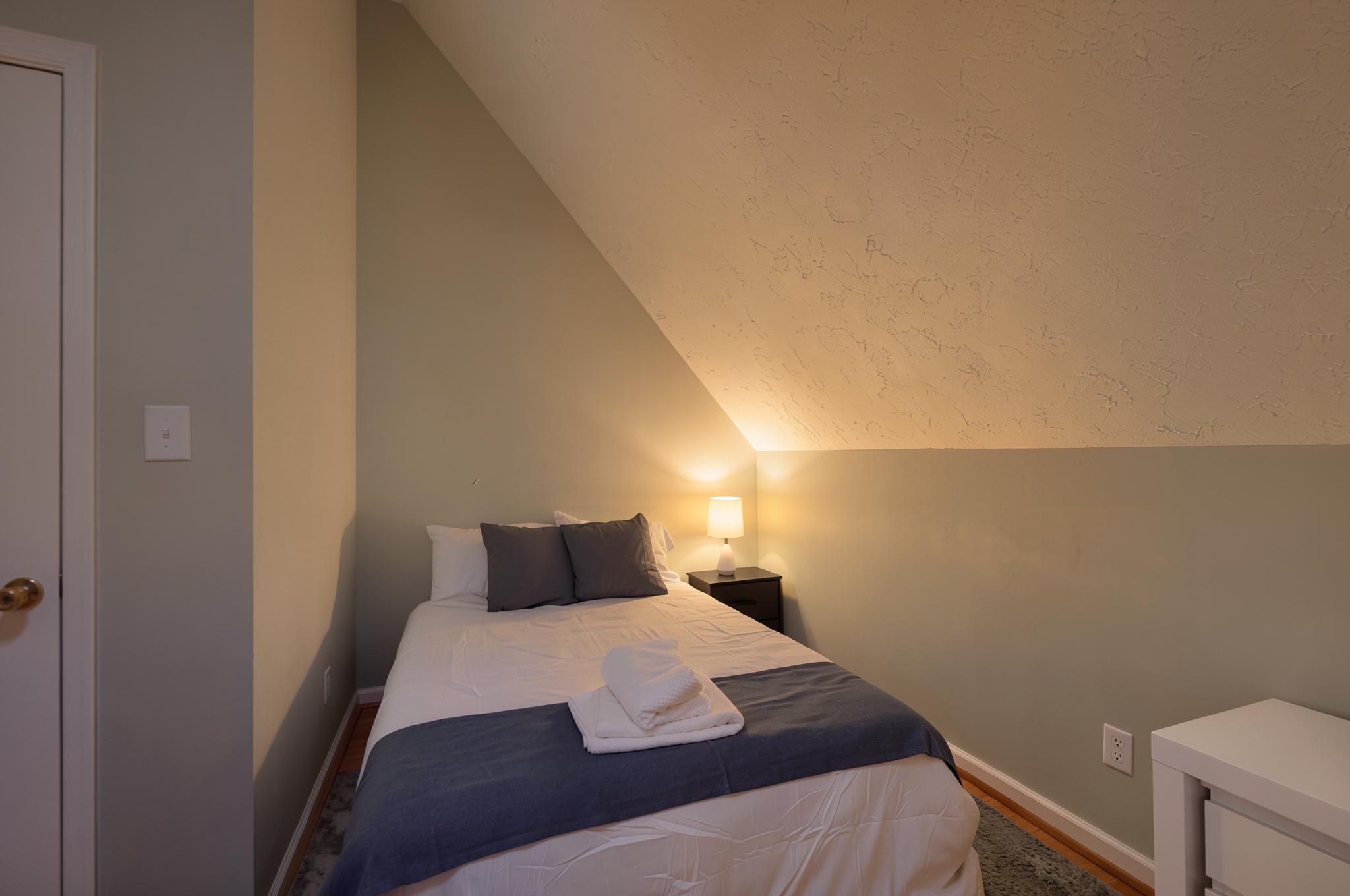 3 bedrooms, Internet
