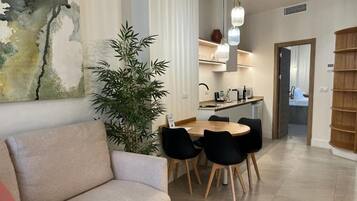 House | Dining