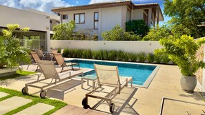 Pool - Casa Cherne | just 100 meters from the sea in the Paraíso Condominium in Guarajuba (Camaçari)