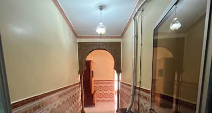 Family Apartment in Aïn El Turk – A 7-minute walk from the beach