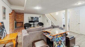 Spielezimmer