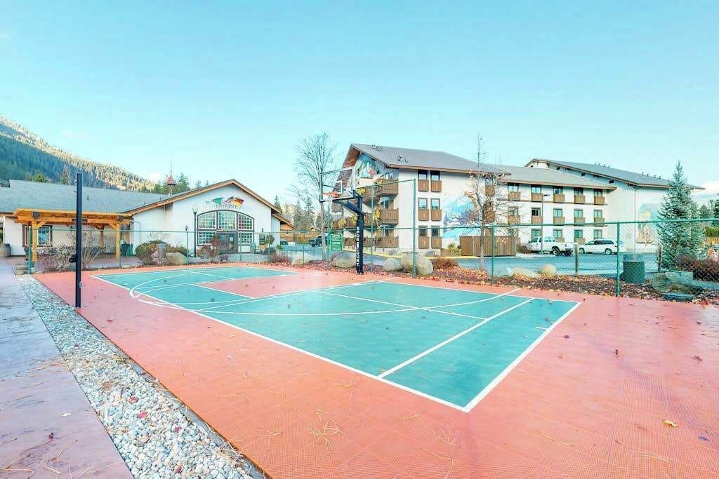 Sportplatz