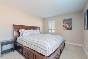 2 bedrooms, Internet, bed sheets