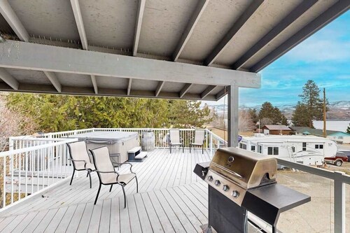 3BR Lakeview withHot Tub & Gas Grill - Wineries