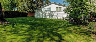 3BR Lakefront - Dock - Deck - Firepit - W&D