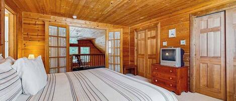 3 habitaciones, tabla de planchar con plancha, cuna de viaje y wifi