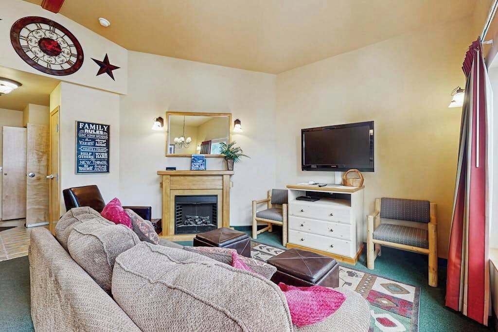 TV, fireplace, DVD player, offices