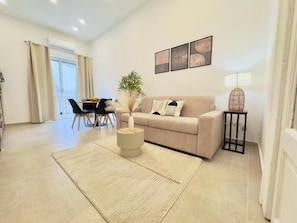 Living area - Nova Plebiscito (Napoli)
