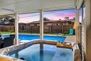 Pool - 3BR Largo Pool Home w/ Fire Pit & Mini Golf (Largo)