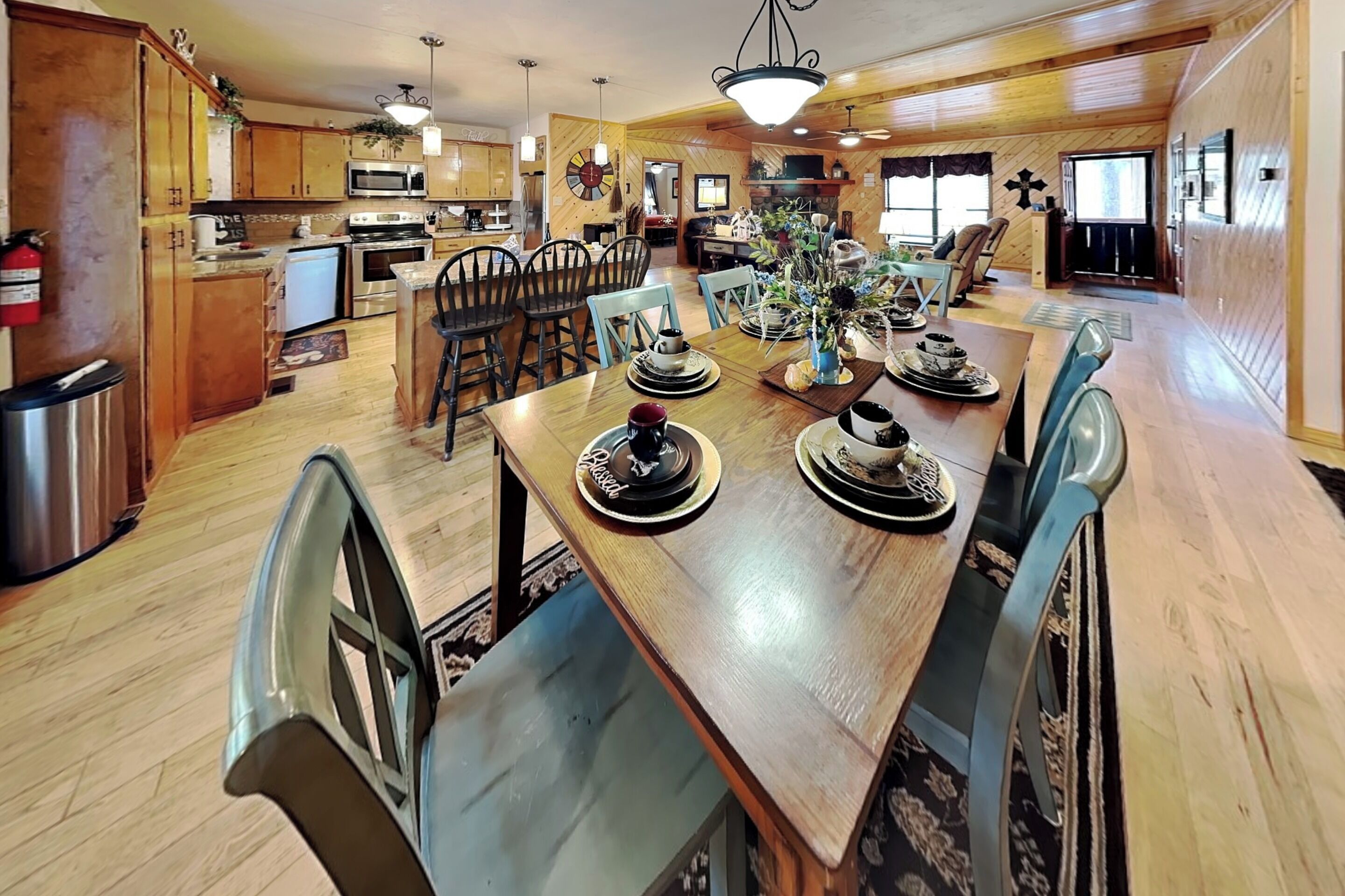 House (3 Bedrooms) | Property amenity