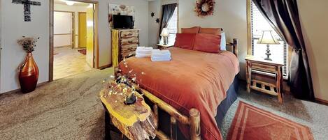 House (3 Bedrooms) | Property amenity