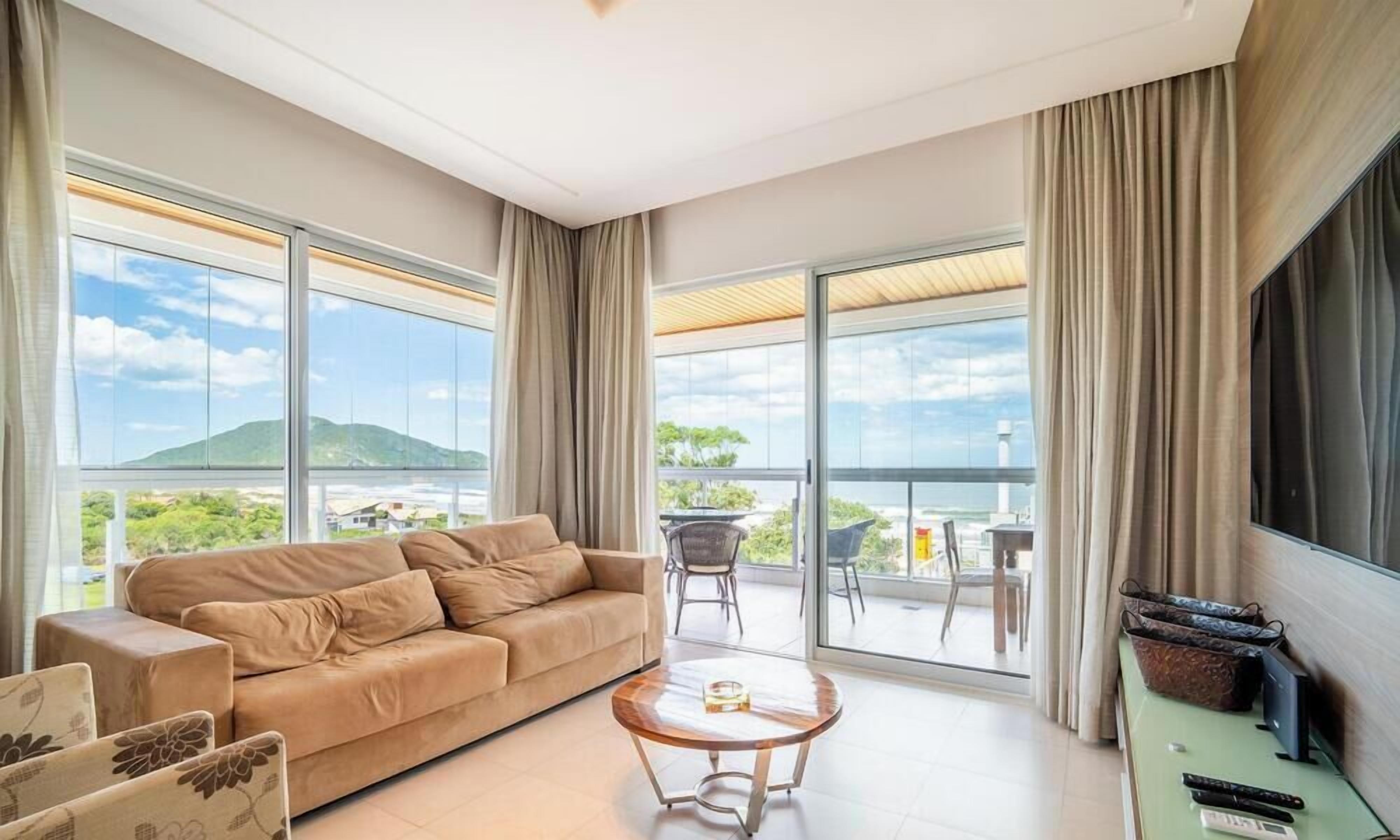 Basic Apartment | Living area | 40-inch TV with digital channels