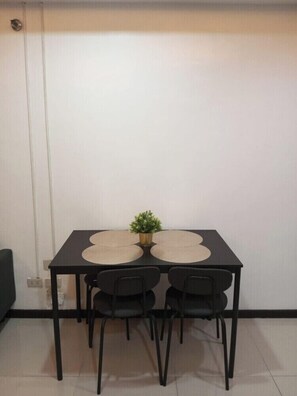 Dineren