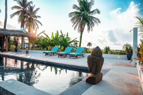 VILLA HOLISTIKA: Ocean view, private pool, 6 bedrooms, El Portillo, Las Terrenas