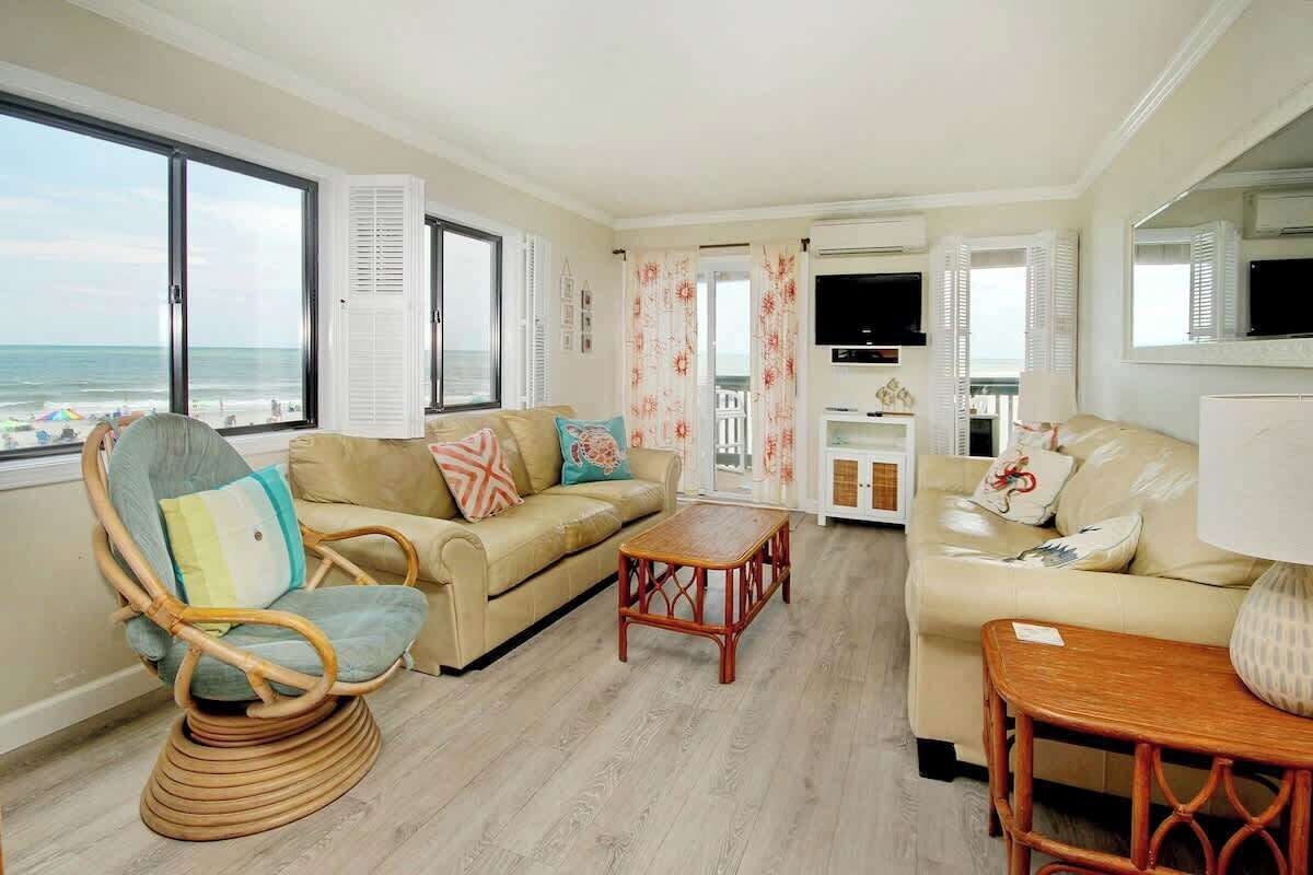 TV, DVD player, offices