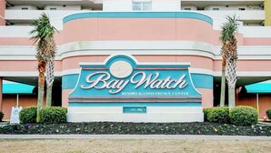 Property grounds - Bay Watch Resort 1741 (North Myrtle Beach)