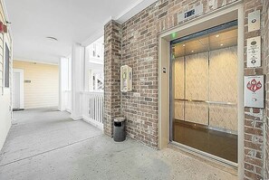 Interior - Lakefront Waterview Retreat (Myrtle Beach)