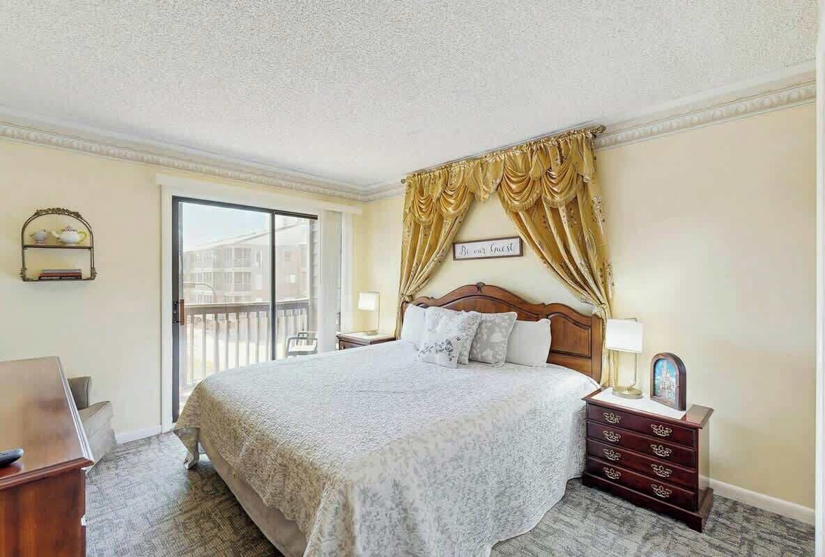 3 bedrooms, iron/ironing board, travel crib, WiFi