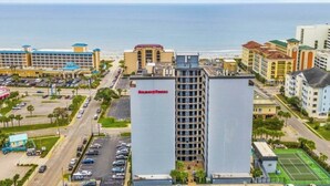 A Holiday Inn Express hotel with a view of the ocean. - Holiday Towers Unit 1108 (Myrtle Beach)