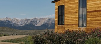Private Bison Ranch With Stunning Mountain Views