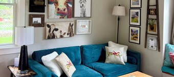 Soothing 2-bedroom cottage in charming Rochester perfect for relaxing getaway