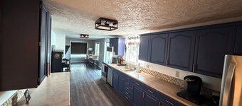 2-bedroom River Cottage in beautiful wine country of Prosser, WA