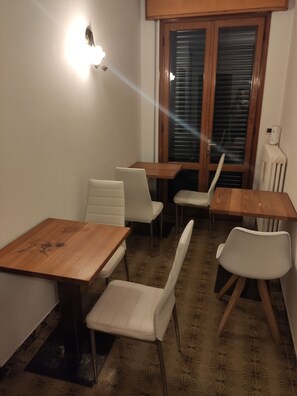 用餐