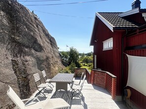 屋外ダイニングエリア
