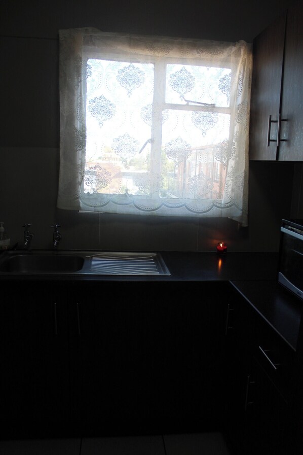 Apartment, 1 Bedroom, Accessible, Smoking | Private kitchen
