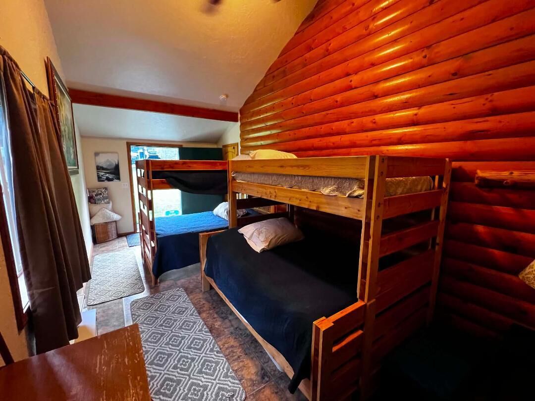 2 habitaciones, wifi gratis y ropa de cama 