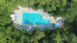 Piscina all'aperto