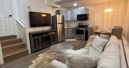 Cozy 1-bedroom apartment in perfect South Hempstead with AC