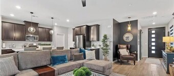 Skye Canyon 3 bedrooms + Loft