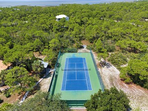 Sports court - Sea Glass, Beach Front, Renovated, Community Pools, Beach Gear Credit! (St. George Island)