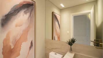 Basic Apartment | Bathroom | Shower