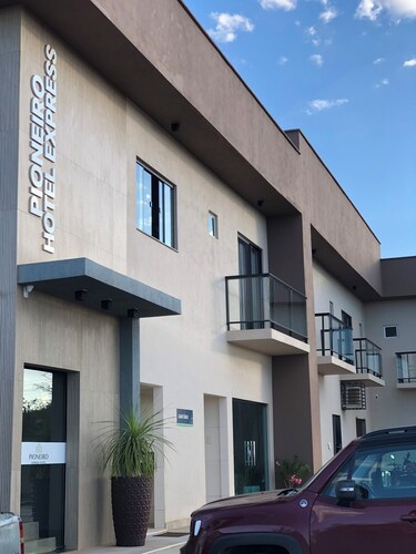 Hotel Pioneiro Express 