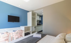 Basic Apartment | 1 bedroom, free WiFi - Complete Studio 400 m From the Beach Hsc0425 (Cabo Frio)