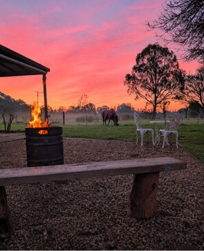 Property grounds - Acheron Valley Riverbend Farmstay - Private Acheron River Access on 13 Acres (Acheron)