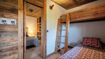 6 Schlafzimmer, Bügeleisen/Bügelbrett, WLAN, Bettwäsche