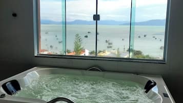 Comfort Suite, Sea View | Interior